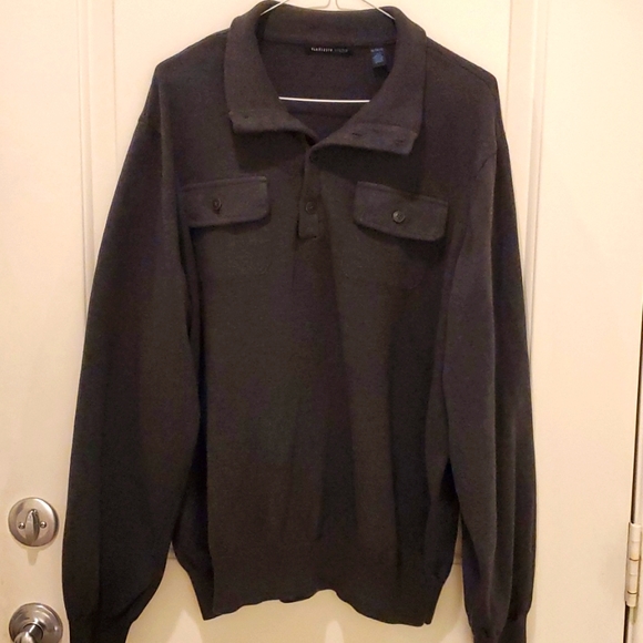 Vanheusen Other - Vanheusen Men Sweater